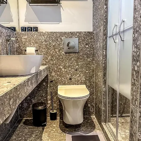 Comfort Luxury Studio