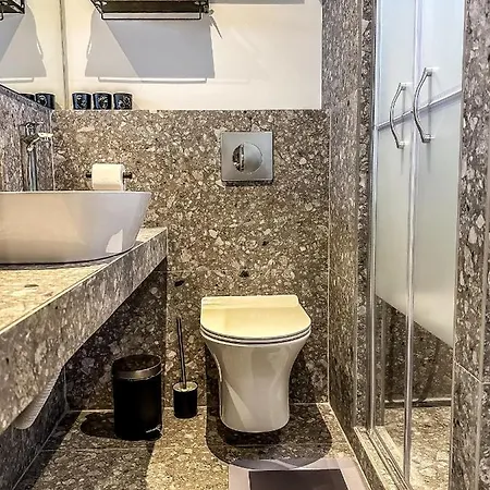 Comfort Luxury Studio